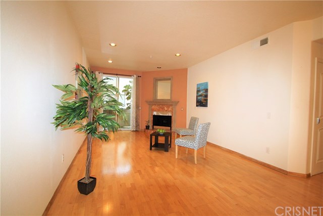 16940 Chatsworth Street, Unit 208 Granada Hills, CA 91344 - Photo 5 of 16