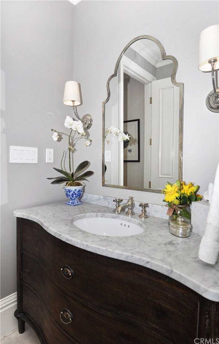 4 Oak Tree Drive Newport Beach, CA 92660 - Photo 16 of 47