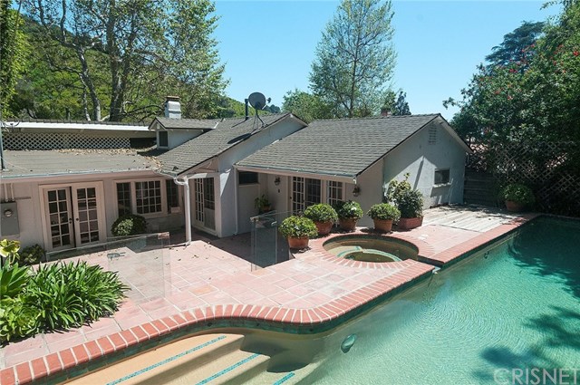 1361 North Beverly Drive Beverly Hills, CA 90210 - Photo 15 of 16