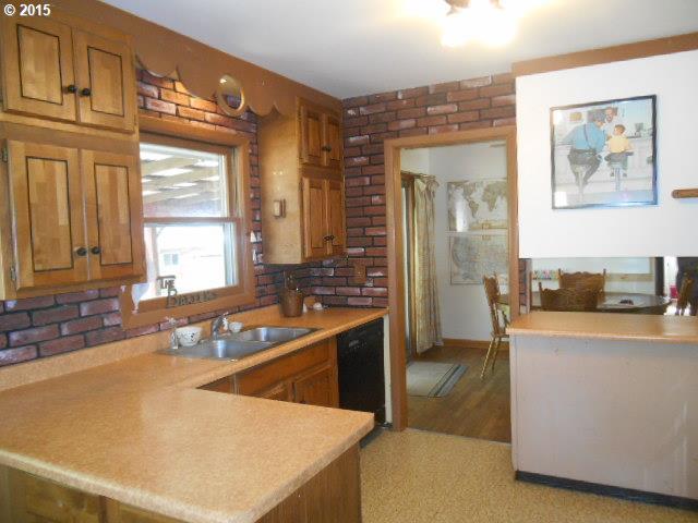 3202 Laurel Road Longview, WA 98632 - Photo 4 of 15 Gallery Image 4