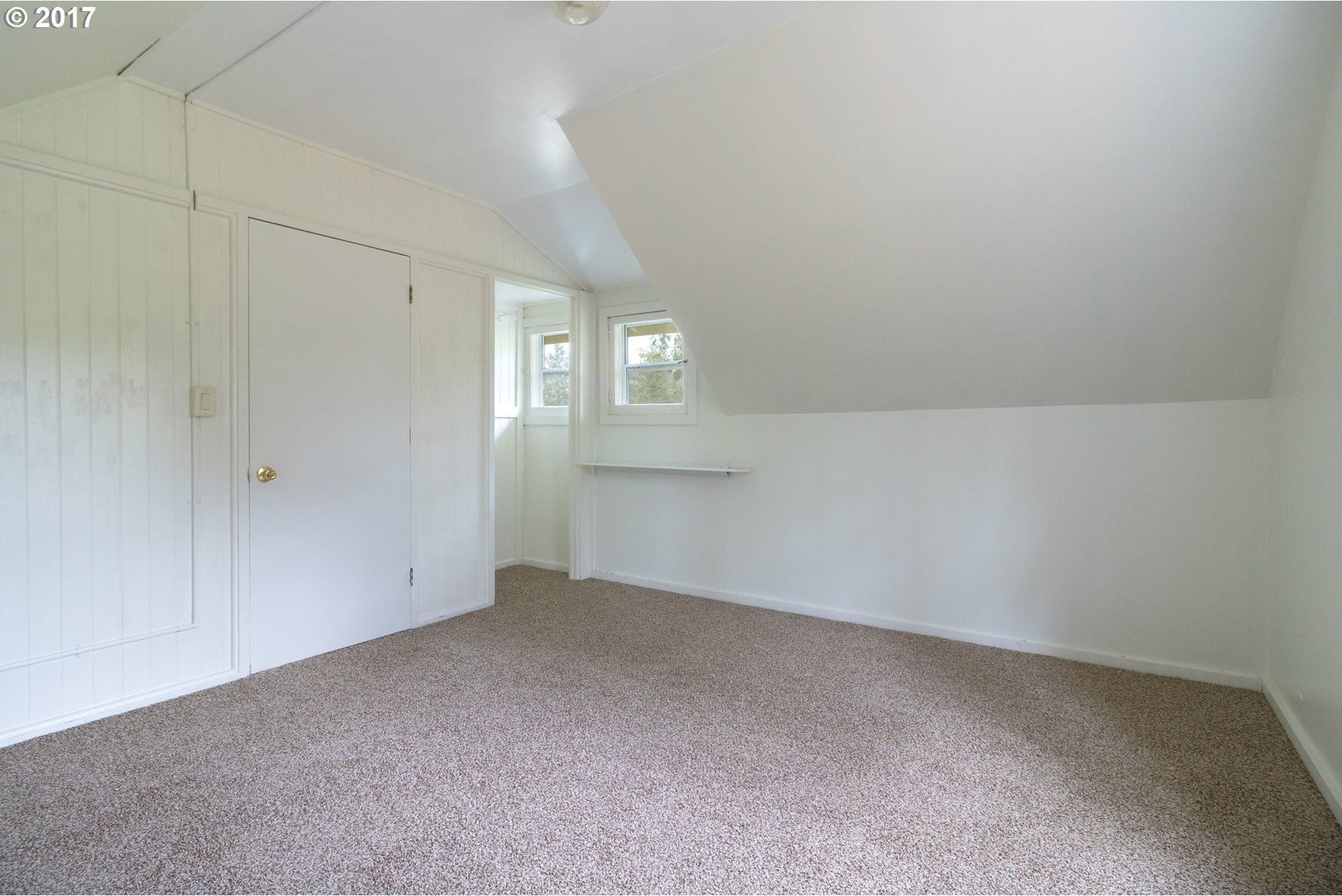 1780 Cleveland Hill Road Roseburg, OR 97471 - Photo 21 of 32 Gallery Image 21