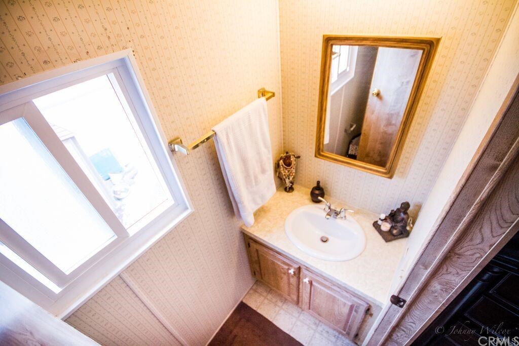 80 Huntington Street, Unit 208 Huntington Beach, CA 92648 - Photo 8 of 18