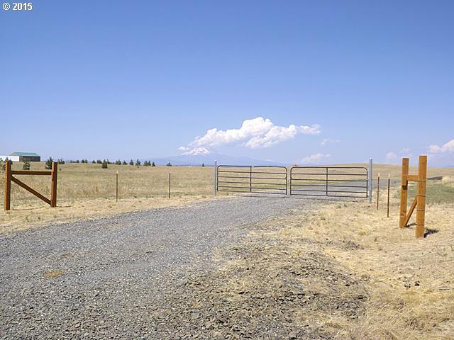 993 High Prairie Road Lyle, WA 98635 - Photo 4 of 16 Gallery Image 4
