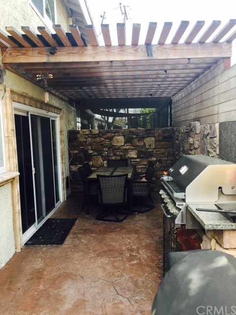 11742 215th Street, Unit 8 Lakewood, CA 90715 - Photo 18 of 20