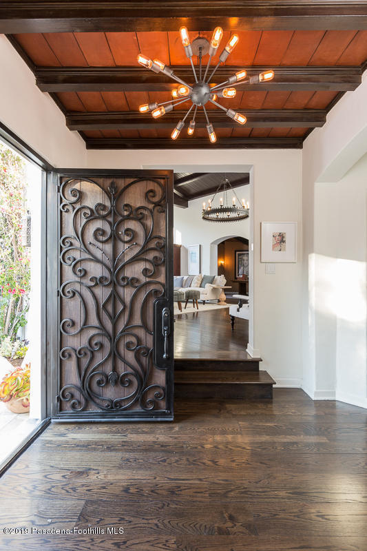 250 Hillside Road South Pasadena, CA 91030 - Photo 5 of 70