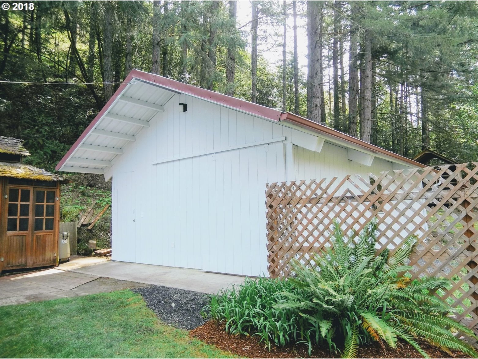 1302 Kent Creek Road Winston, OR 97496 - Photo 17 of 32 Gallery Image 17