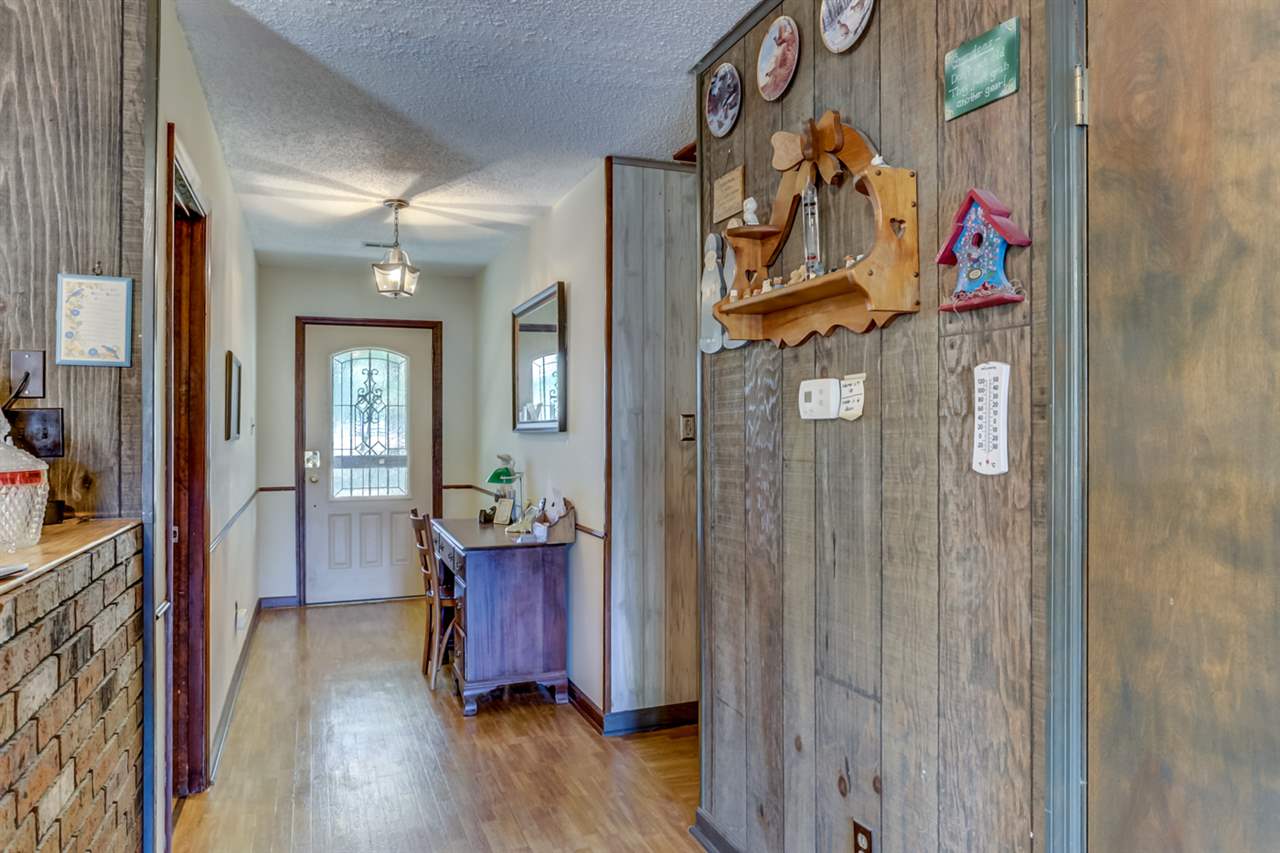 1387 Hall Road Nesbit, MS 38651 - Photo 3 of 22