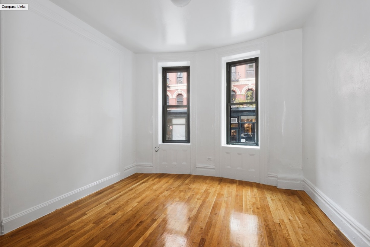 322 West 11th Street, Unit 1C Manhattan, NY 10014 - Photo 2 of 6