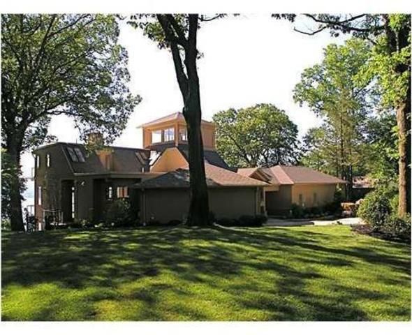 7 Tweed Boulevard, Nyack, NY 10960 | Compass