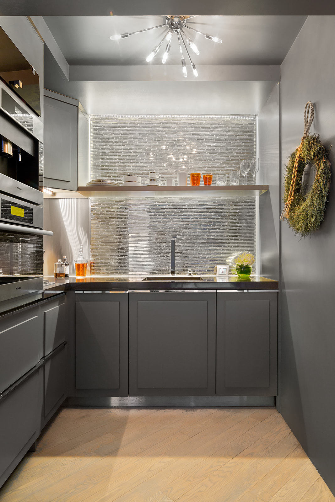 175 West 13th Street, Unit 5H Manhattan, NY 10011 - Photo 5 of 9