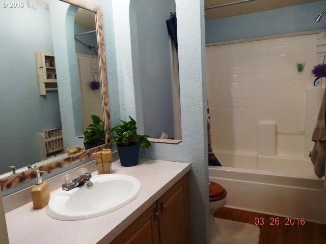 851 Lone Rock Road Glide, OR 97443 - Photo 20 of 32 Gallery Image 20