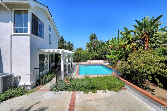 9 Foxboro Irvine, CA 92614 - Photo 36 of 43