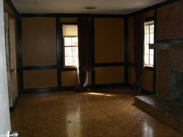 1357 Farrow Road Memphis, TN 38116 - Photo 2 of 12