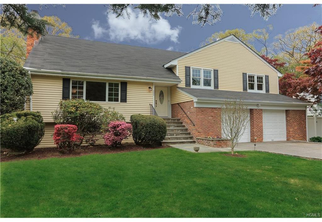 106 Emerson Avenue New Rochelle, NY 10801 - Photo 1 of 20