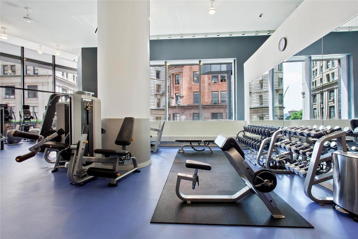 15 William Street, Unit 33F Manhattan, NY 10005 - Photo 20 of 24