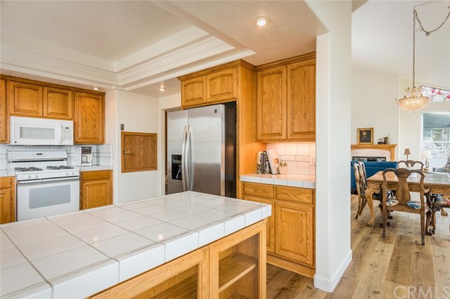 444 Kings Avenue Morro Bay, CA 93442 - Photo 14 of 38