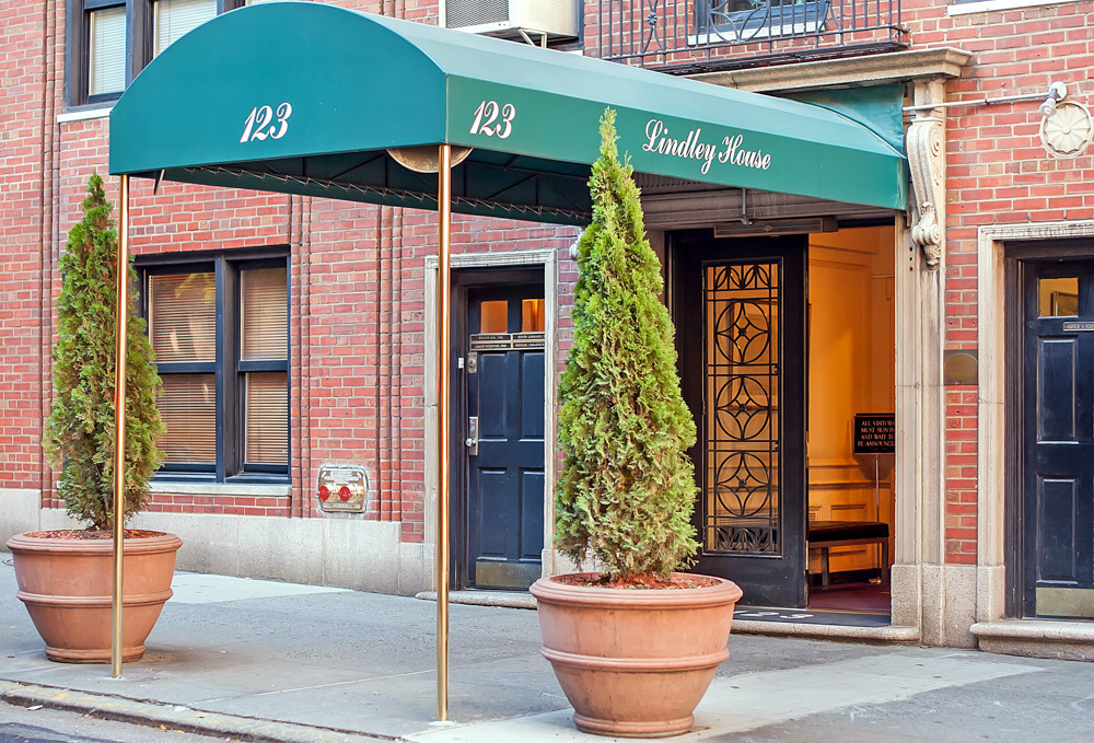 Lindley House 123 E 37th St, Manhattan, NY 10016 - Photo 1 of 3