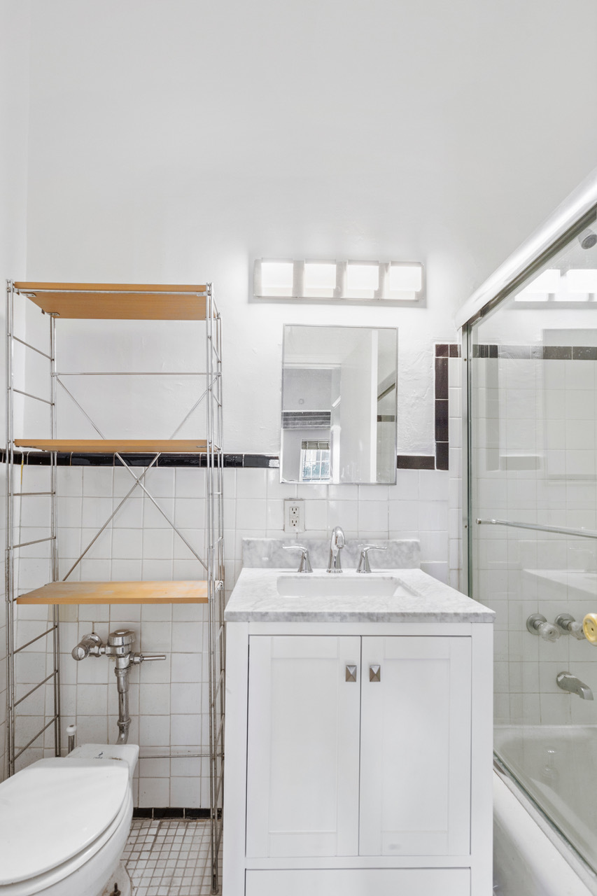 47 Jane Street, Unit 13 Manhattan, NY 10014 - Photo 4 of 4