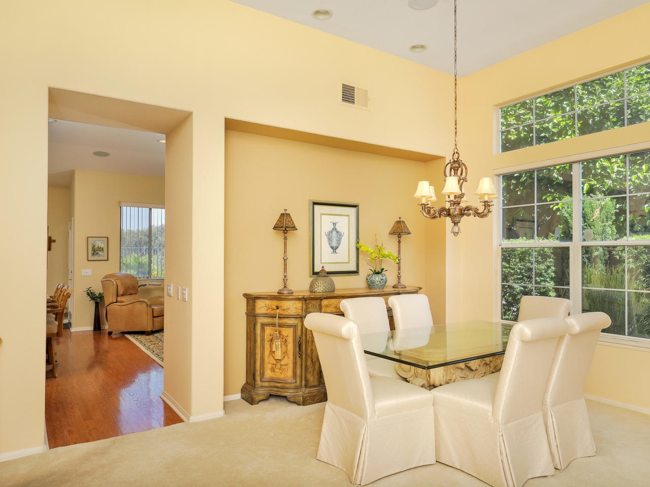 3472 Corte Clarita Carlsbad, CA 92009 - Photo 7 of 24