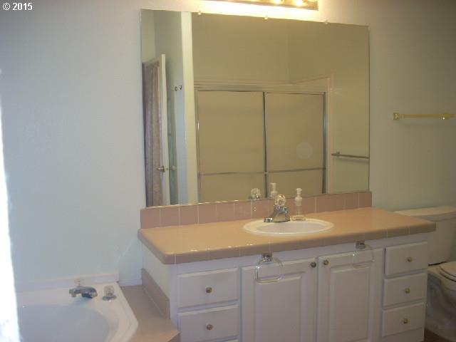 369 Gun Club Road, Unit 28 Woodland, WA 98674 - Photo 12 of 16 Gallery Image 12