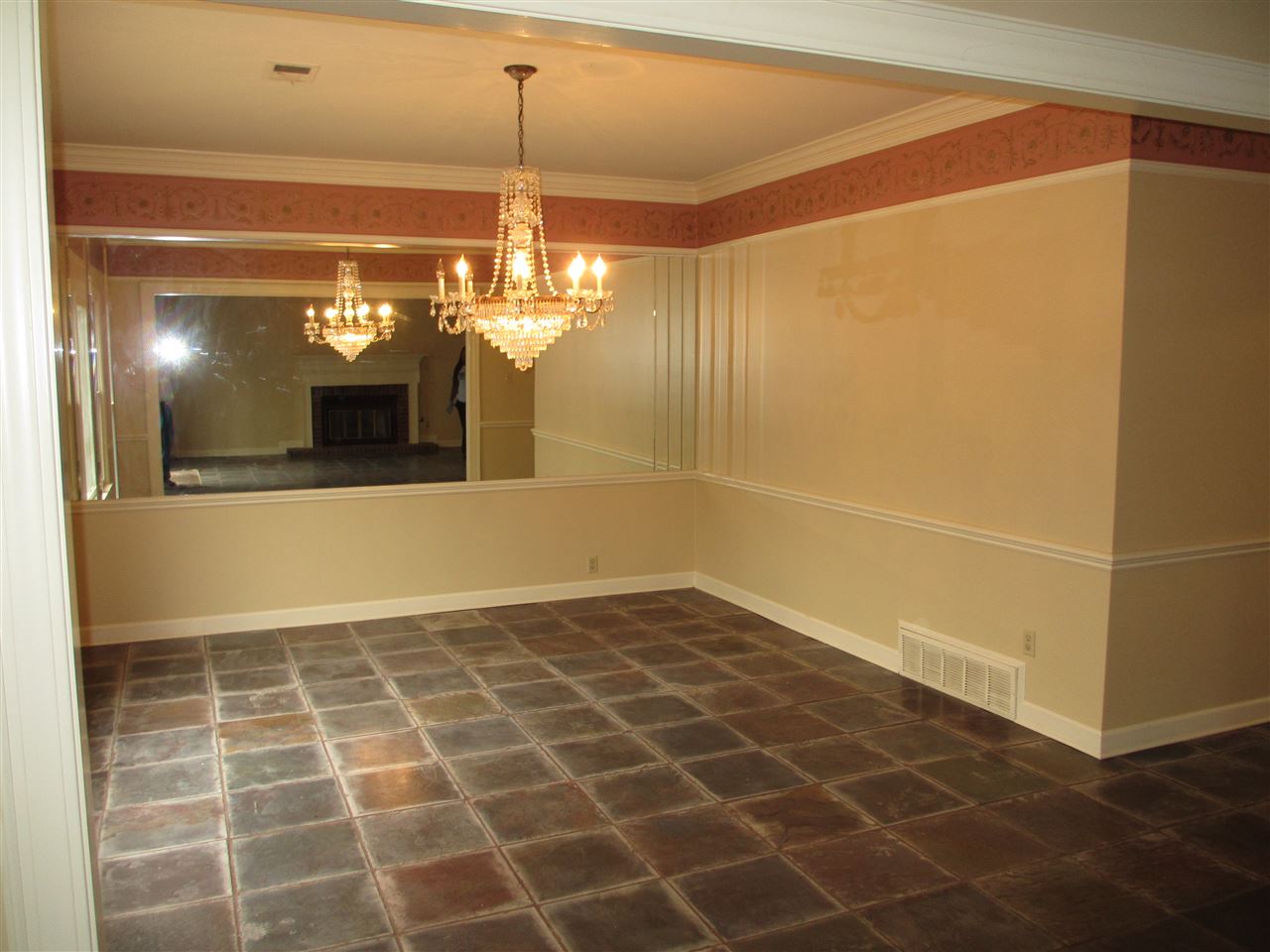 630 Azalea Terrace Circle Memphis, TN 38120 - Photo 8 of 20
