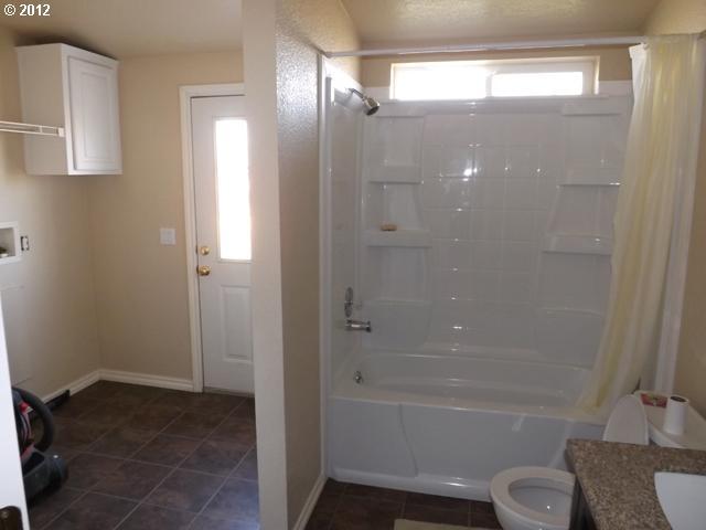 214 Harms Road Centerville, WA 98613 - Photo 12 of 16 Gallery Image 12