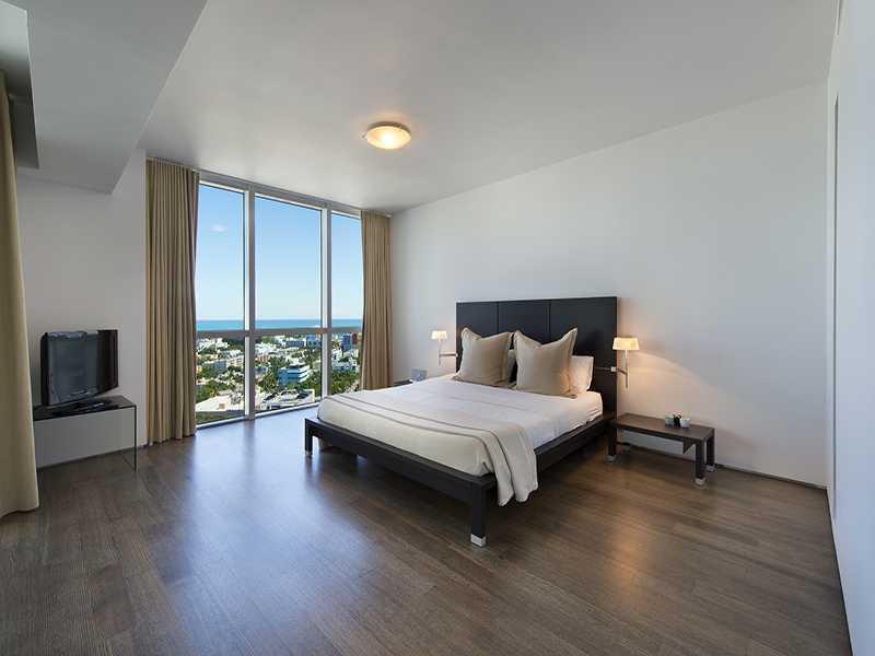400 Alton Road, Unit 2101 Miami Beach, FL 33139 - Photo 12 of 16
