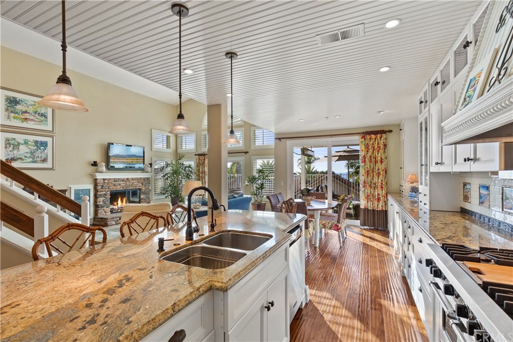 28 Finca San Clemente, CA 92672 - Photo 6 of 35