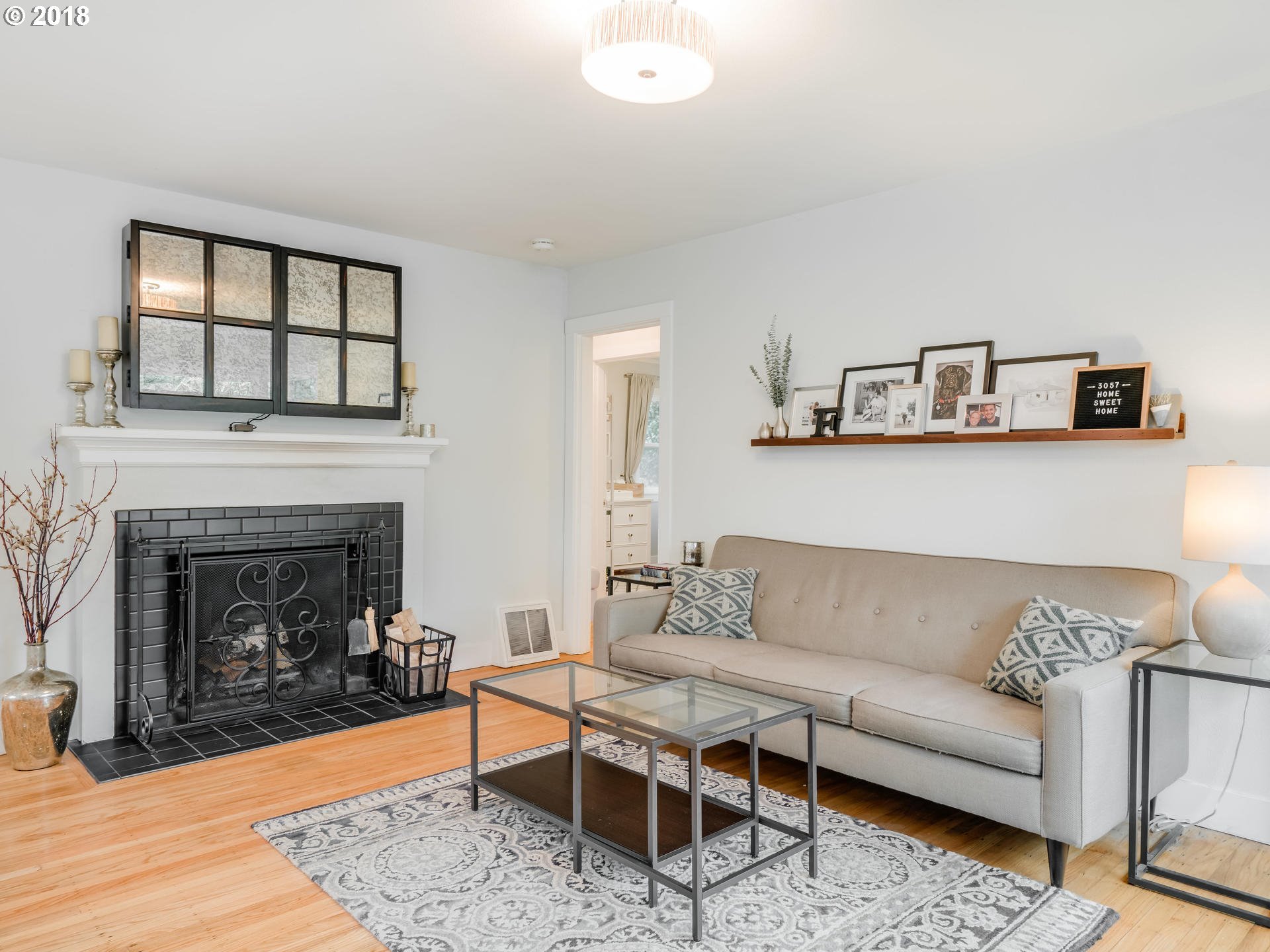 3057 Southwest Flower Terrace Portland, OR 97239 - Photo 7 of 30 Gallery Image 7