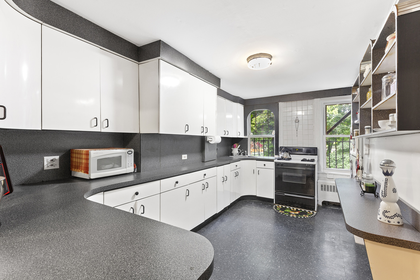 427 36th Street, Unit 1 Brooklyn, NY 11232 - Photo 2 of 5