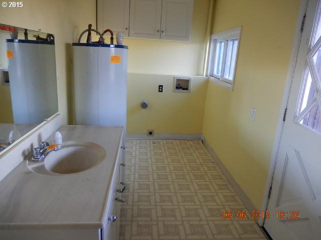 84755 Eastside Road Milton Freewater, OR 97862 - Photo 10 of 15 Gallery Image 10