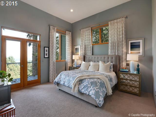 4916 Southwest Barnes Road Portland, OR 97221 - Photo 10 of 16
