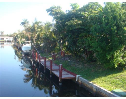 2421 Northeast 49th Street Lighthouse Point, FL 33064 - Photo 15 of 15