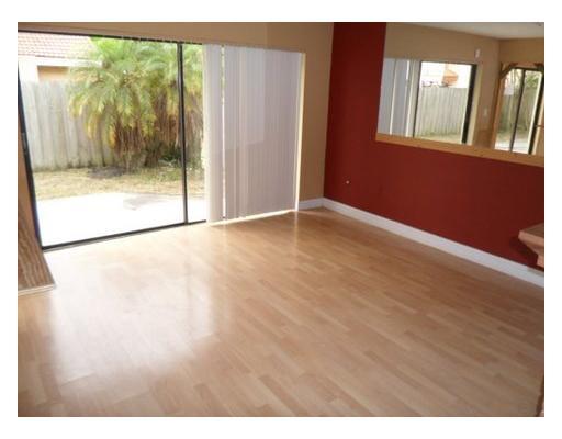 15038 Southwest 89th Ter Road Miami, FL 33196 - Photo 9 of 17