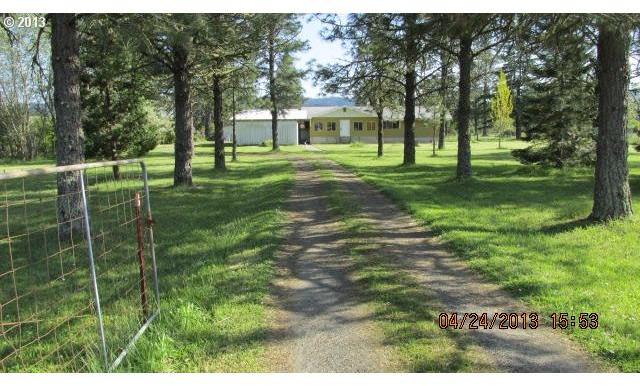 4477 Nonpareil Road Sutherlin, OR 97479 - Photo 1 of 13