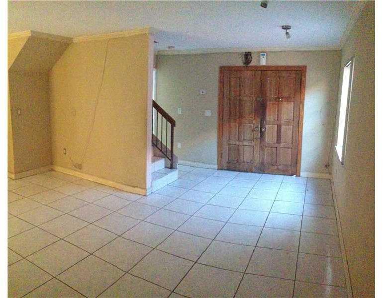 11535 Southwest 7th Street Miami, FL 33174 - Photo 2 of 10