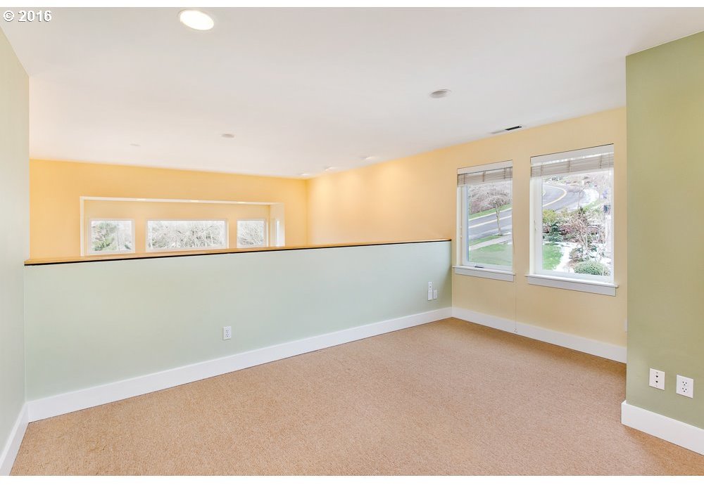 3091 Northwest Montara Loop Portland, OR 97229 - Photo 5 of 23 Gallery Image 5