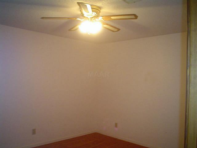 2300 Moon Lake Road Coahoma, MS 38617 - Photo 20 of 25 This room is the only one that does not have a lake view but it does have a view of farmland