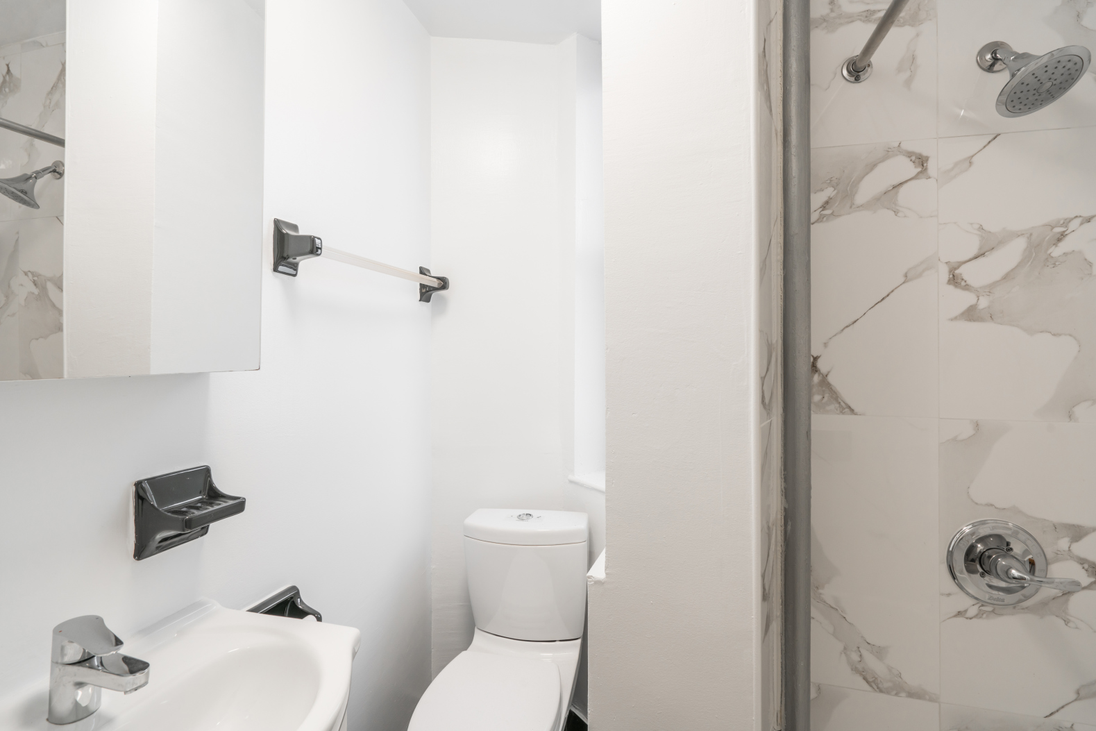 126 Elizabeth Street, Unit 10 Manhattan, NY 10013 - Photo 5 of 5