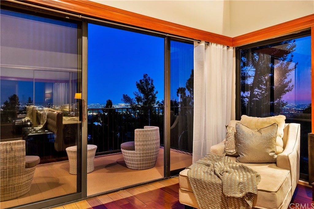 690 Oak Crest Drive Sierra Madre, CA 91024 - Photo 4 of 68