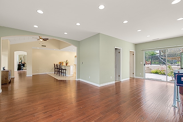 1955 Rohn Road Escondido, CA 92025 - Photo 6 of 25 Gallery Image 6