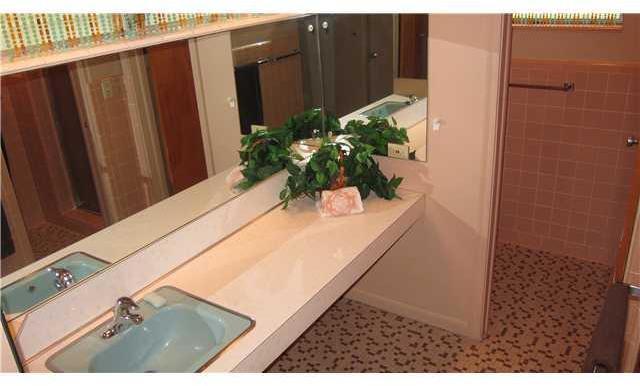 4310 Anderson Road Coral Gables, FL 33146 - Photo 23 of 25 Gallery Image 23