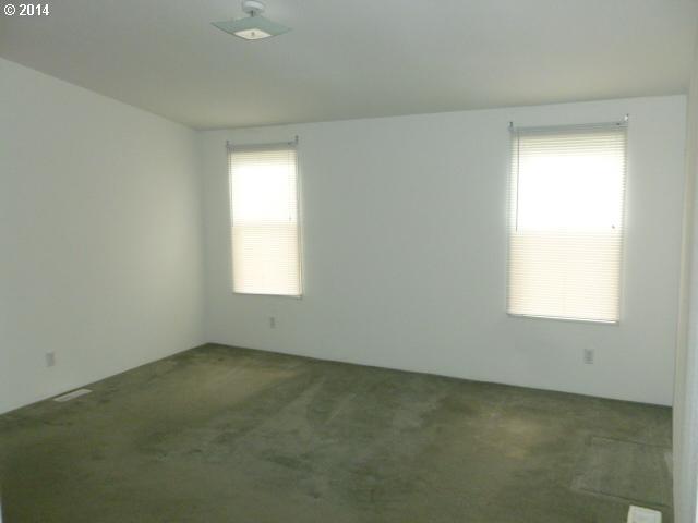 9436 Southwest Line Drive Cornelius, OR 97113 - Photo 8 of 14
