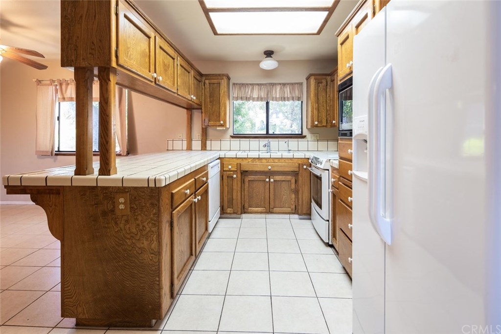 3175 Arena Avenue Atascadero, CA 93422 - Photo 8 of 27