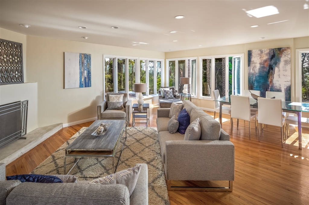 350 East Glaucus Street Encinitas, CA 92024 - Photo 5 of 23