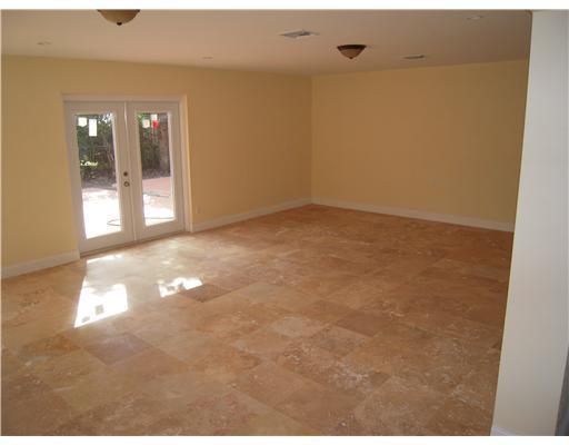 8020 Southwest 13th Terrace Miami, FL 33144 - Photo 6 of 14