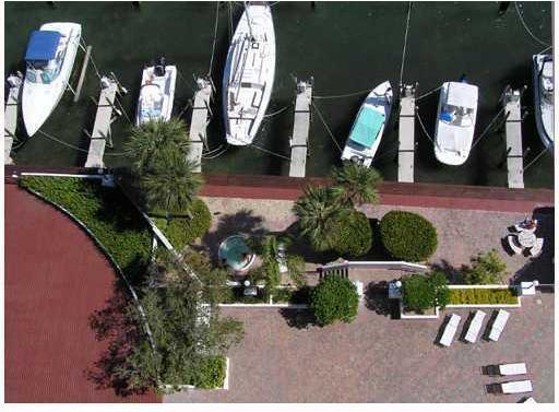 200 Southeast 15th Road, Unit 4K Miami, FL 33129 - Photo 13 of 18