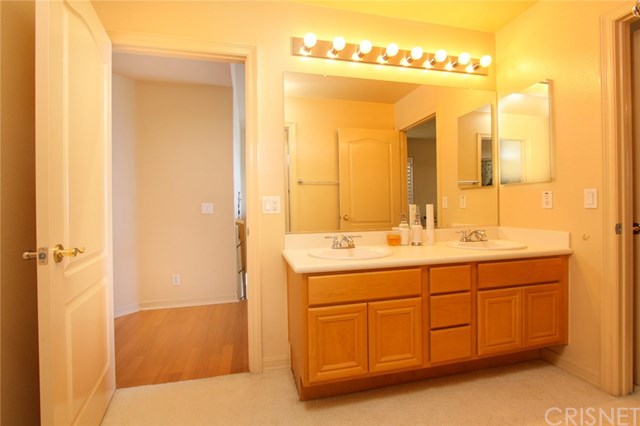 17764 Sidwell Street Granada Hills, CA 91344 - Photo 22 of 49