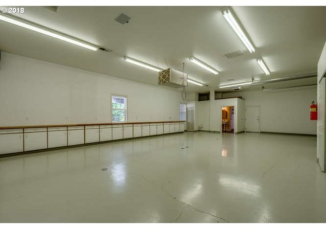 32450 South Wright Road Molalla, OR 97038 - Photo 26 of 32 Gallery Image 26