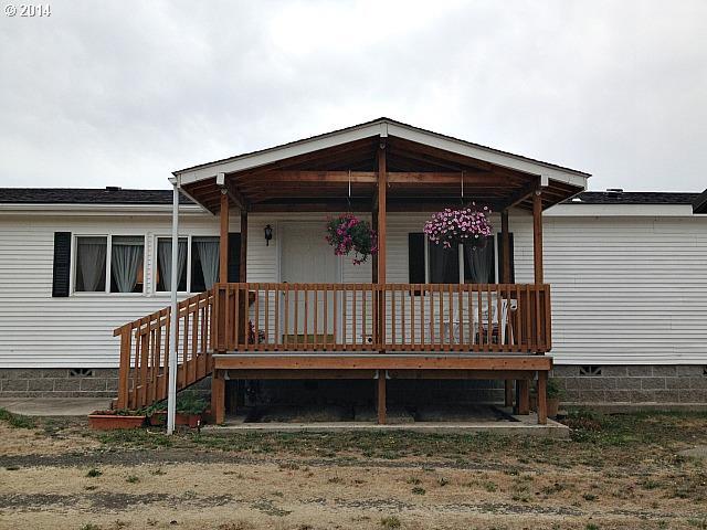 3843 Nonpareil Road Sutherlin, OR 97479 - Photo 4 of 16